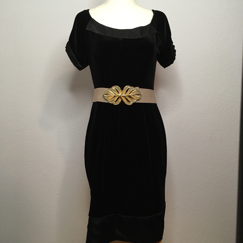 GNW velvet midi dress